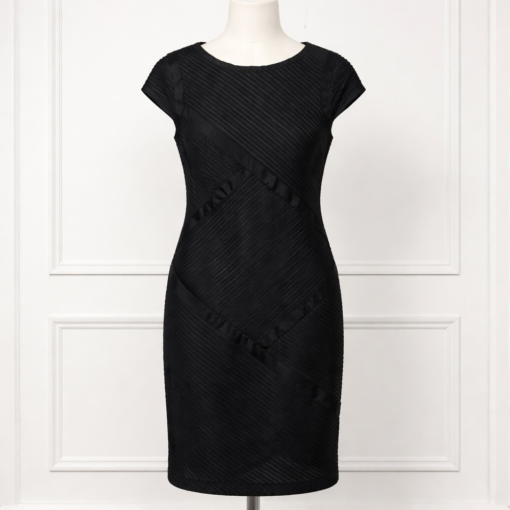 Sandra Darren Black Textured Midi Dress size 12